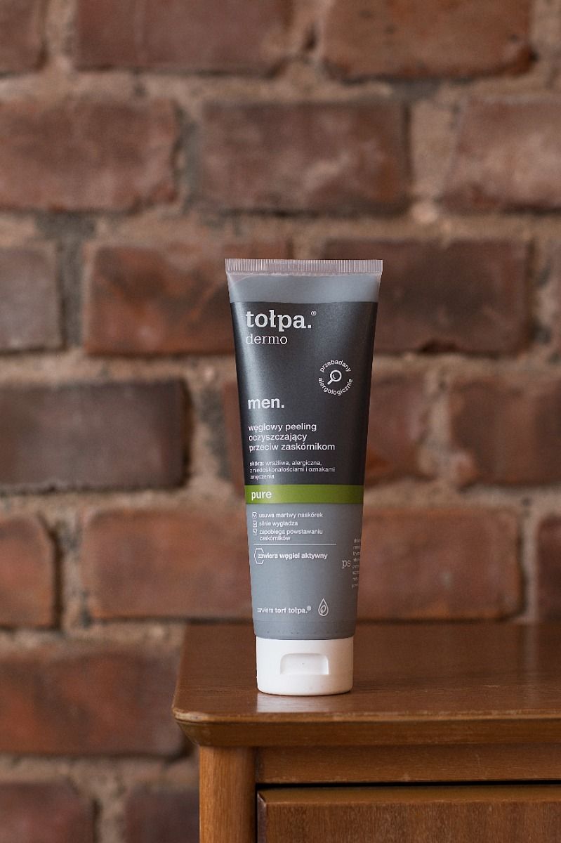 węglowy peeling oczyszczający przeciw zaskórnikom, 100 ml